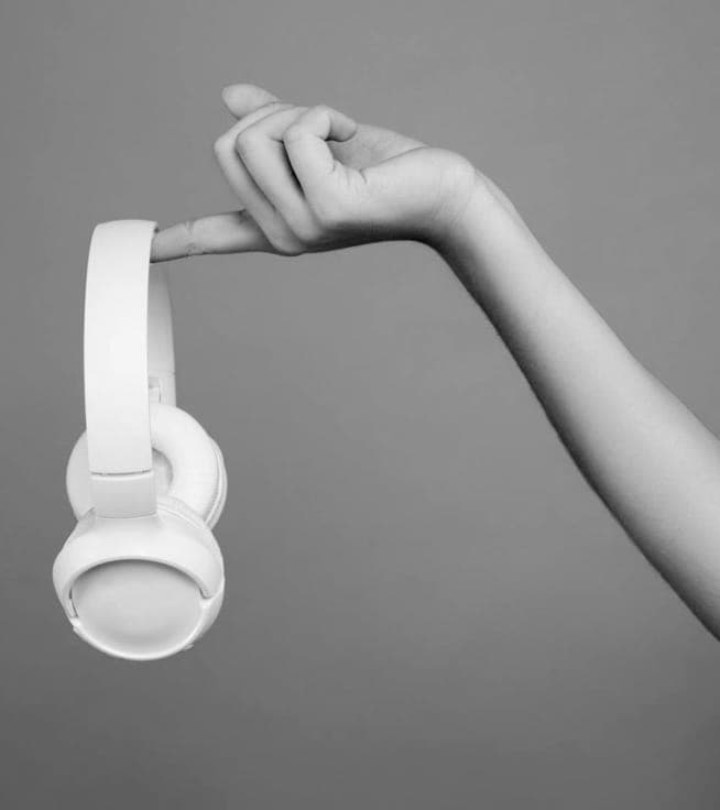 image of speaker